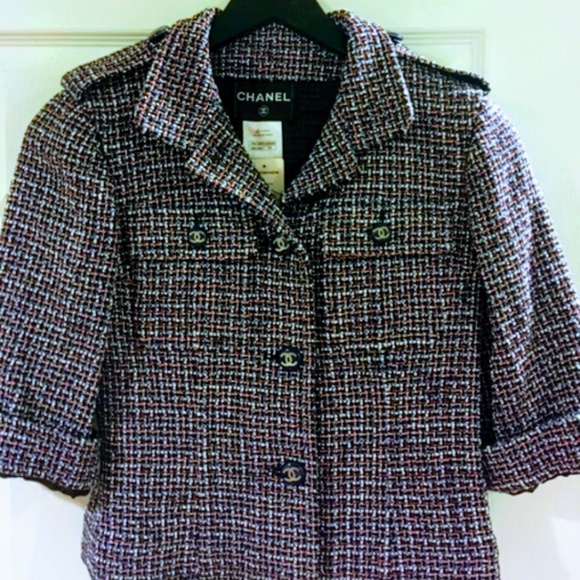 CHANEL FANTASY TWEED JACKET - Picture 4 of 8